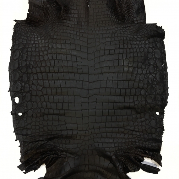 Крокодил коричневый одежный